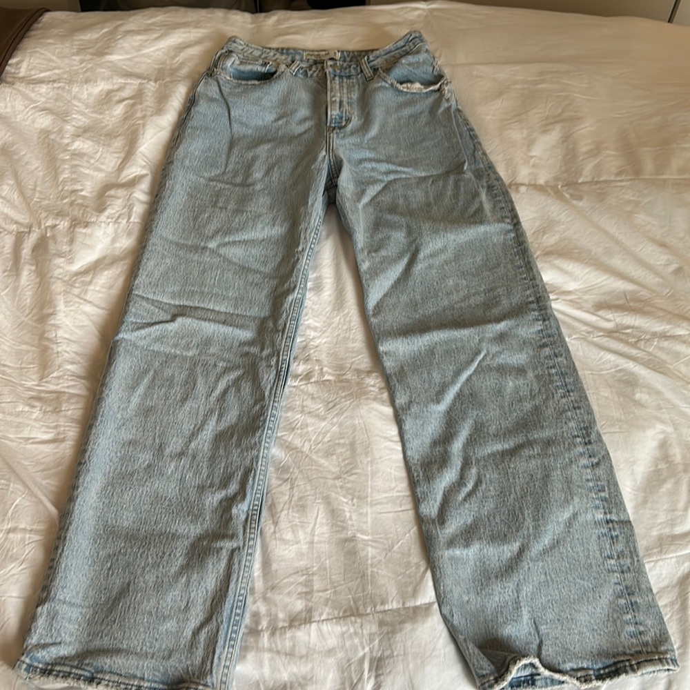 Abercrombie 90s Relaxed High Rise Jeans Size 6R